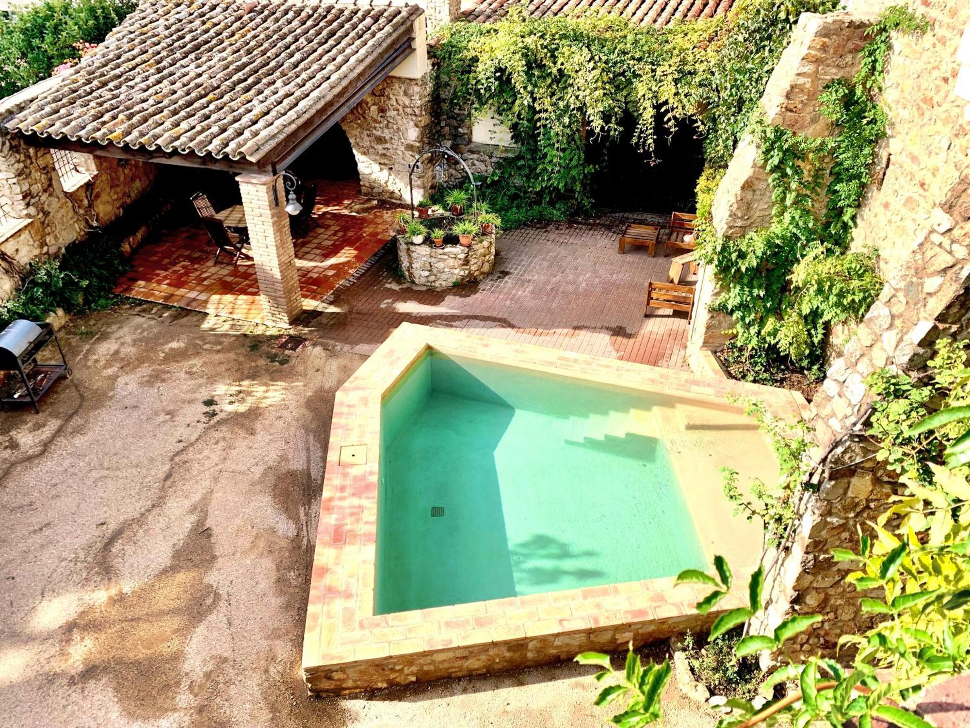 Els Racons Del Fort Castle In Wine Territory Capmany 外观 照片